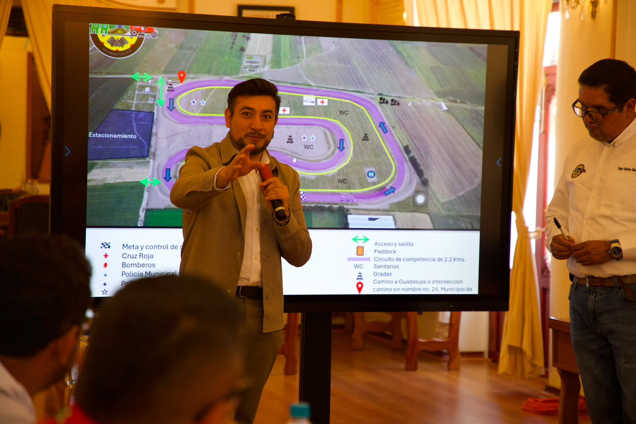 Chava Santos refuerza coordinación interinstitucional para garantizar seguridad en evento automovilístico